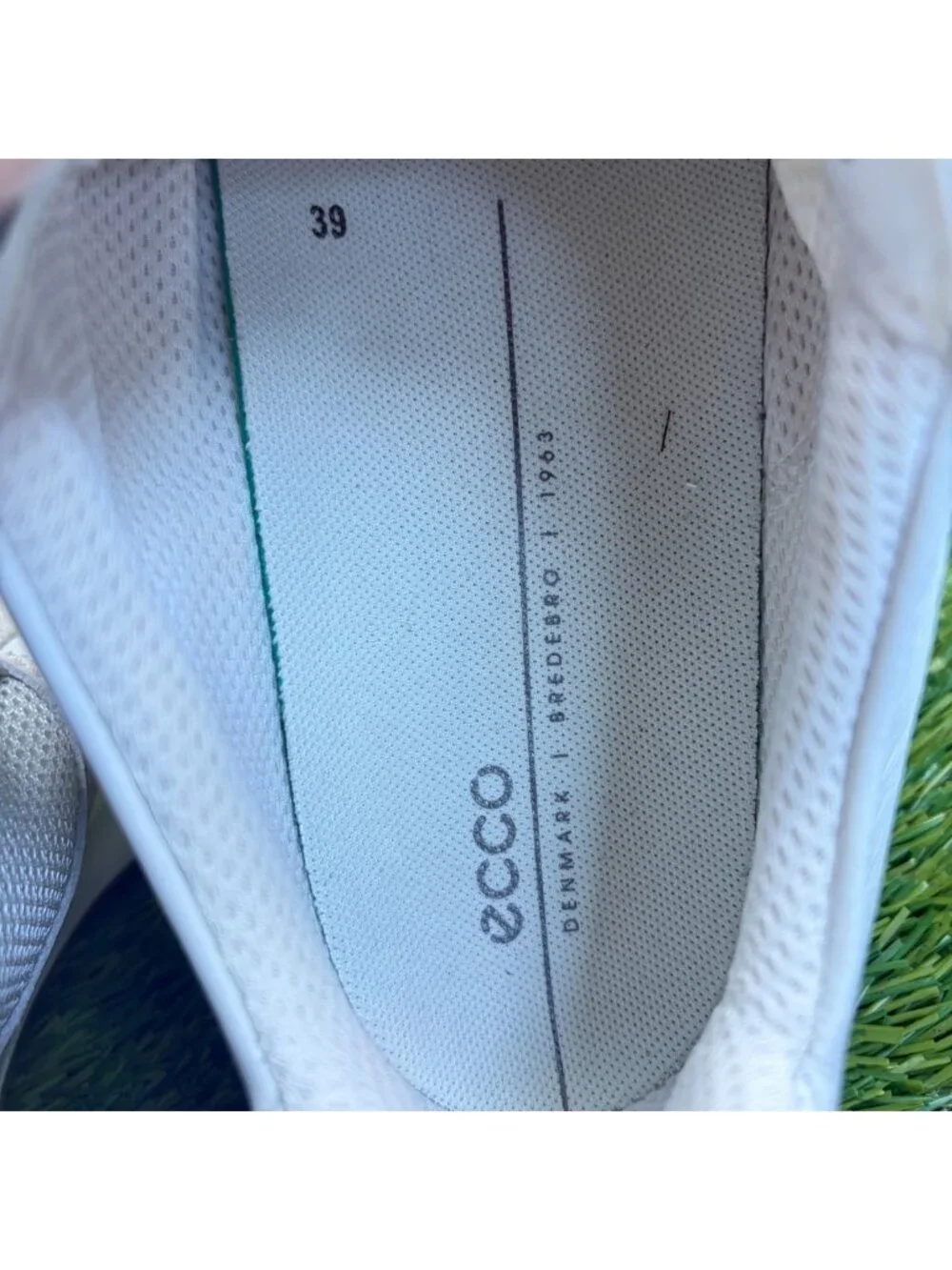 ECCO Retro Womens Size 8 Orange White Athletic Running Walking Shoes Sneakers